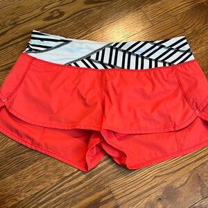 Lululemon speed shorts coral running women’s size 6